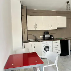 apartamentos-playa-huelin.es-andalucia.com/
